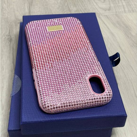 Swarovski High Love gradation of pink tones iPhone XS Max Case - Picture 8 of 8